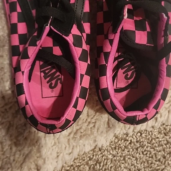 Vans off the wall - Picture 2 of 4